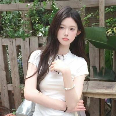 情谜艾曼纽